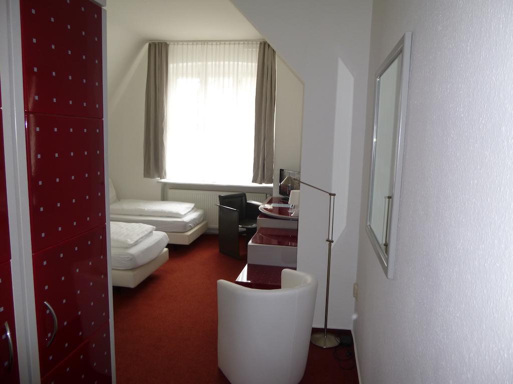 Hotel Adler Greifswald Ruang foto